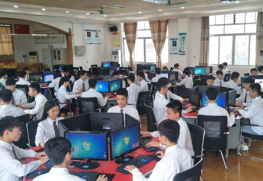 对照阅读被评为全国开云kaiyun(